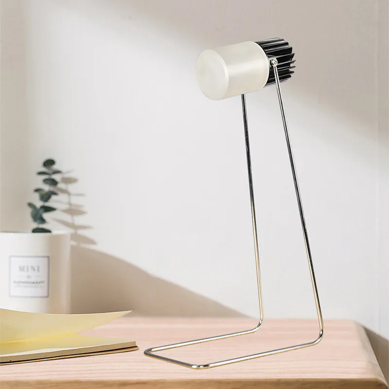 The Modern Bedside Lamp: A Perfect Blend of Style and Functionality